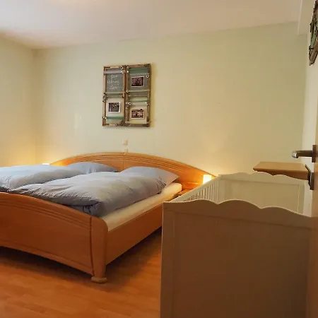 Herbst Apartment